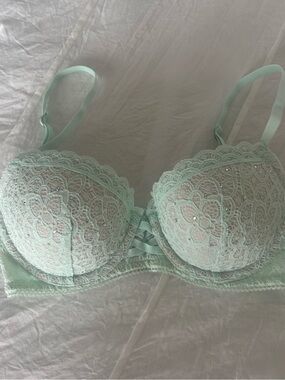 Victoria's Secret mint green lace balconette bra with rhinestones